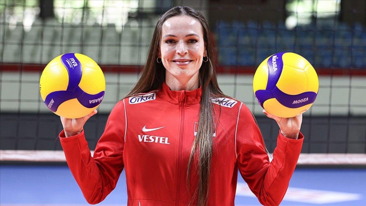 Eda Erdem, 2021 Avrupa Voleybol Şampiyonası'nın rüya takımında yer aldı