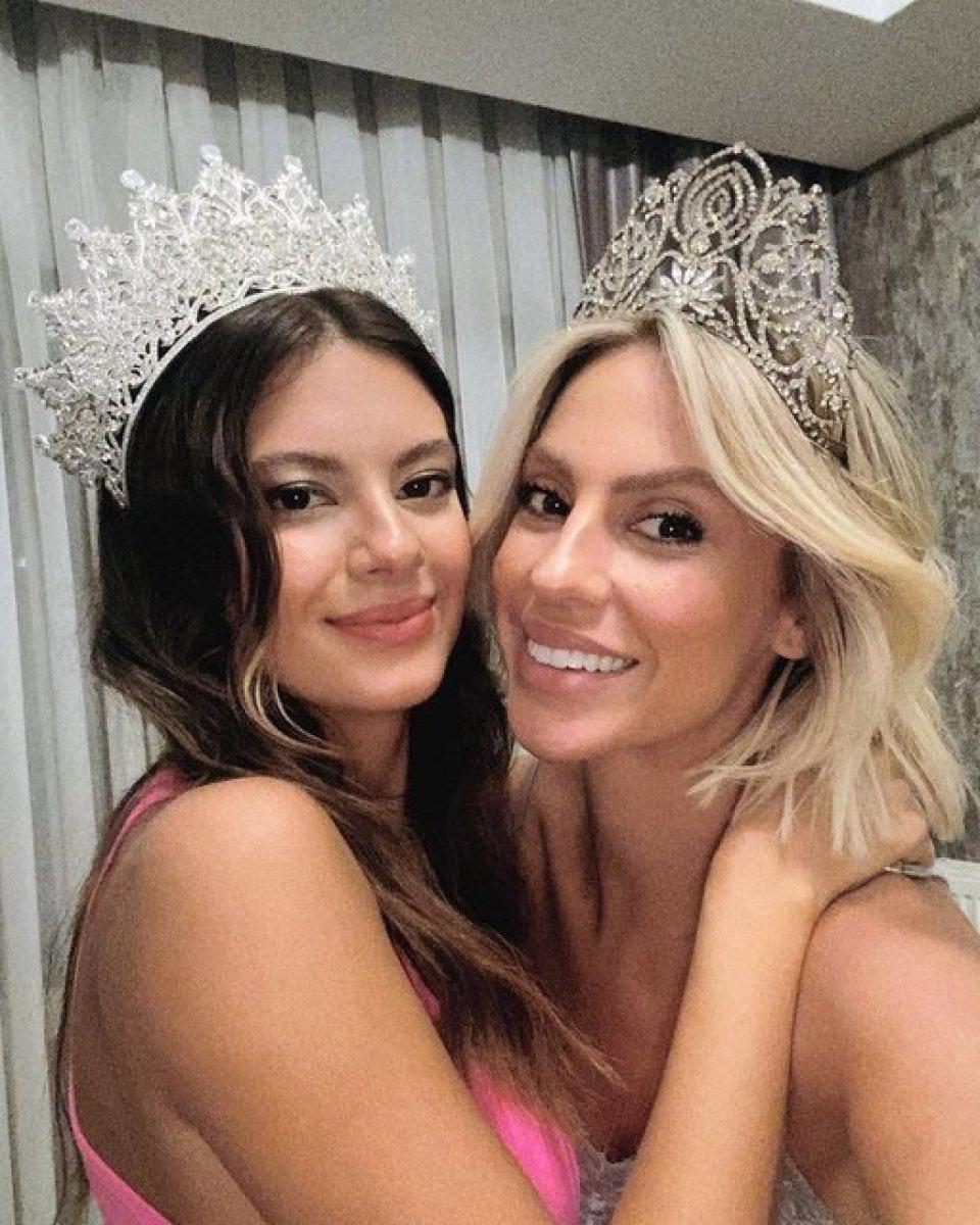 Dilay Korkmaz, kardeşi Dilara Korkmaz ile fotoğraf paylaştı