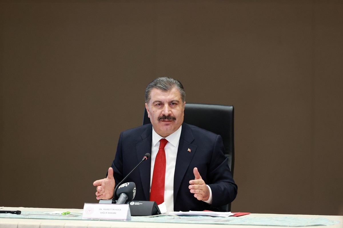 Fahrettin Koca'dan koronavirüs gündeminine ilişkin değerlendirmeler