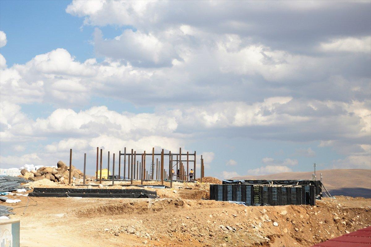 Erzurum’da, depremzedelere 350 konutun teslimi bu yıl yapılacak