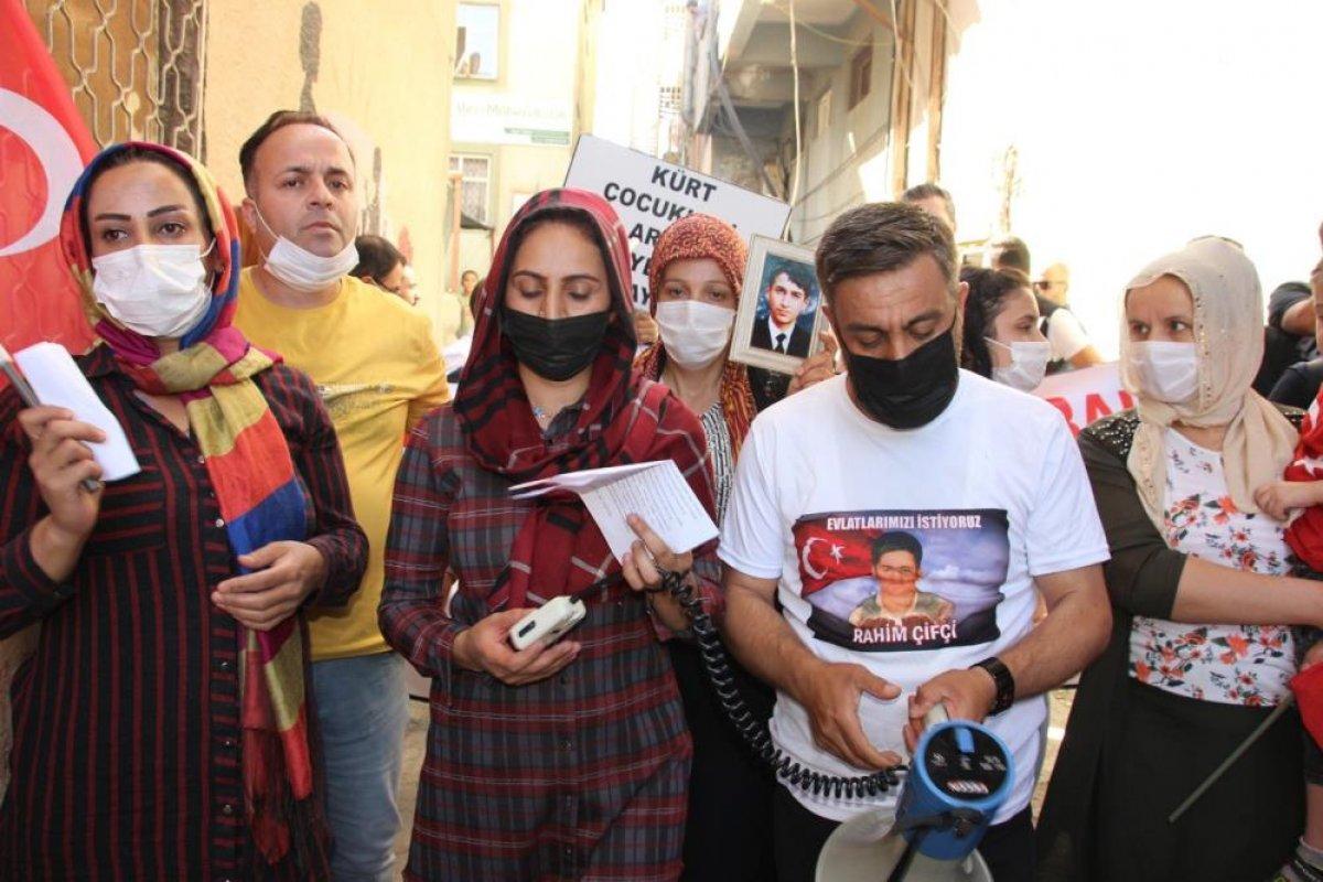 Hakkarili aileler evlat nöbetinin 16. haftasında