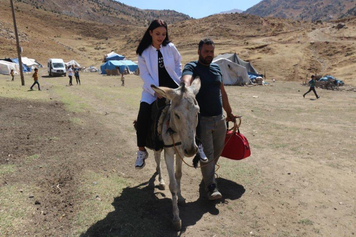 Bitlis'te aşı timleri çadırlarda yaşayan göçerlere ulaştı