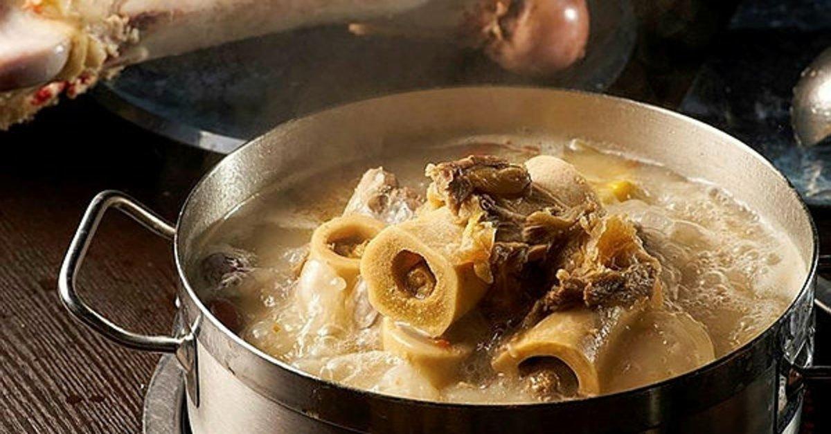 Kemik suyu içmenin 10 faydası