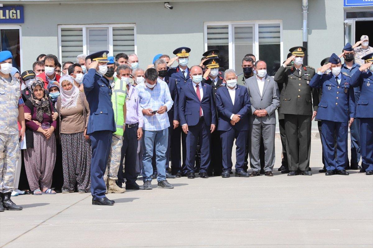 İdlib'de 2 asker şehit oldu