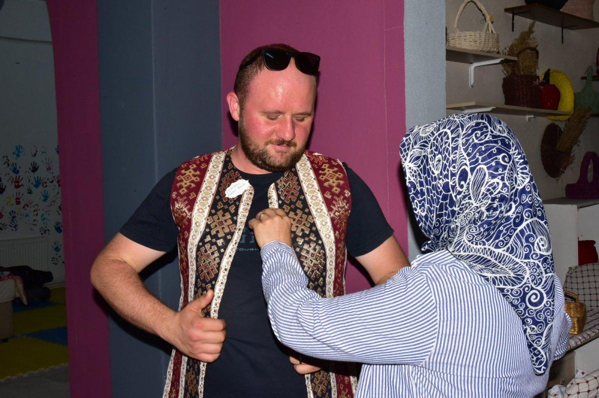 Yağcıbedir halıları kıyafete uyarlanıyor