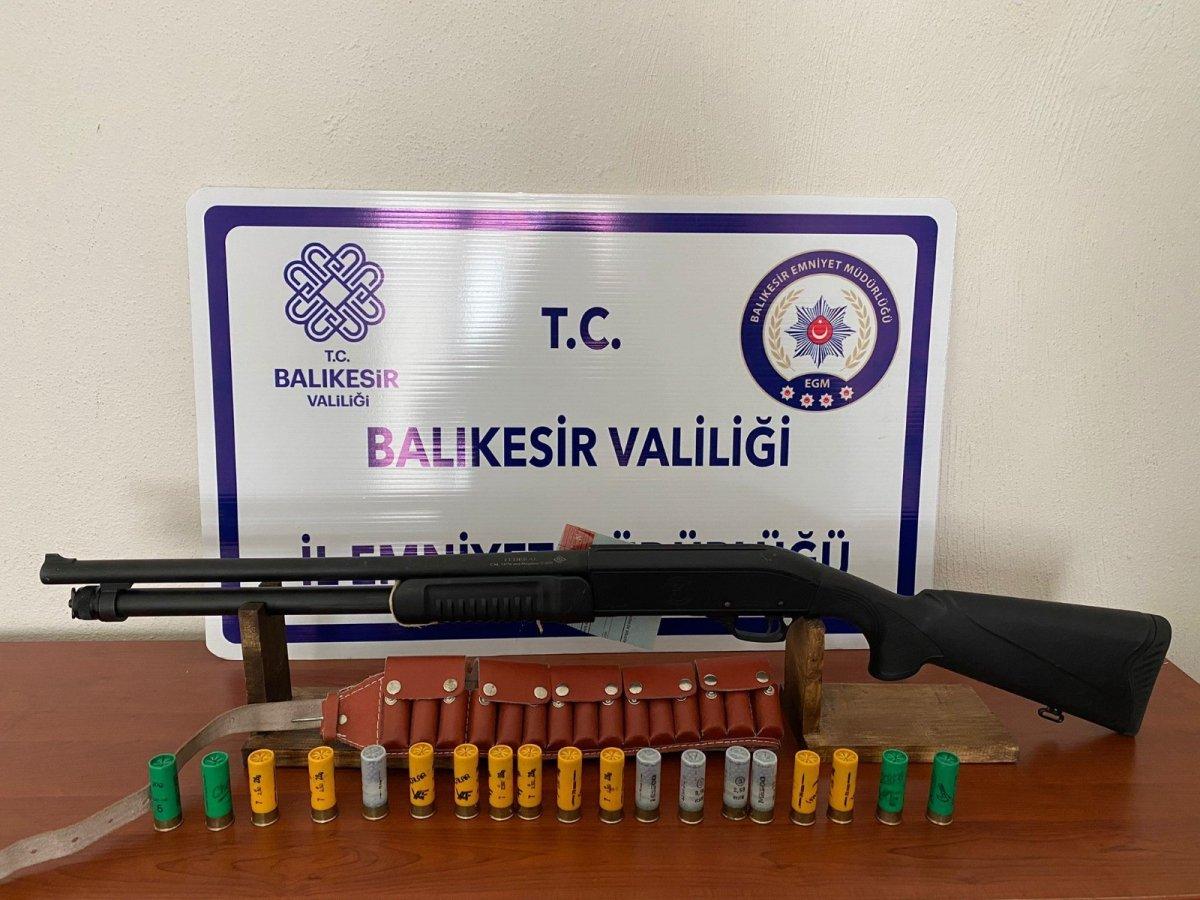 Balıkesir’de 33 kişi gözaltına alındı