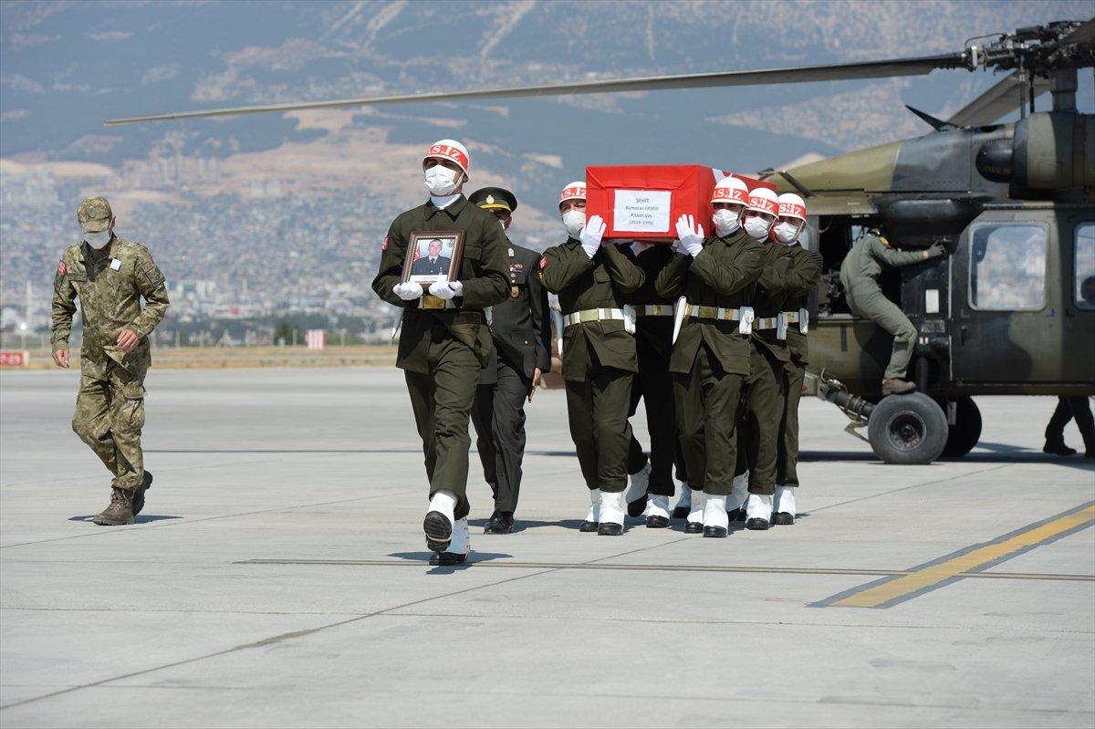 İdlib'de 2 asker şehit oldu