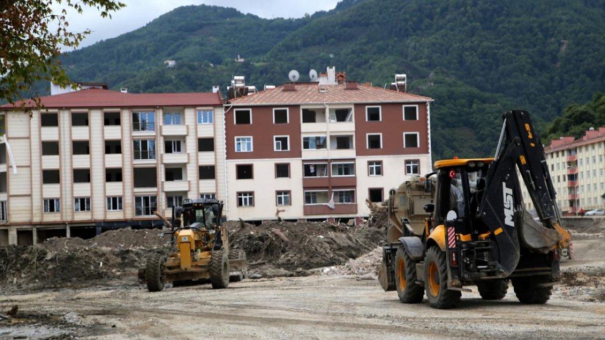 Kastamonu’da sel felaketinin izleri siliniyor