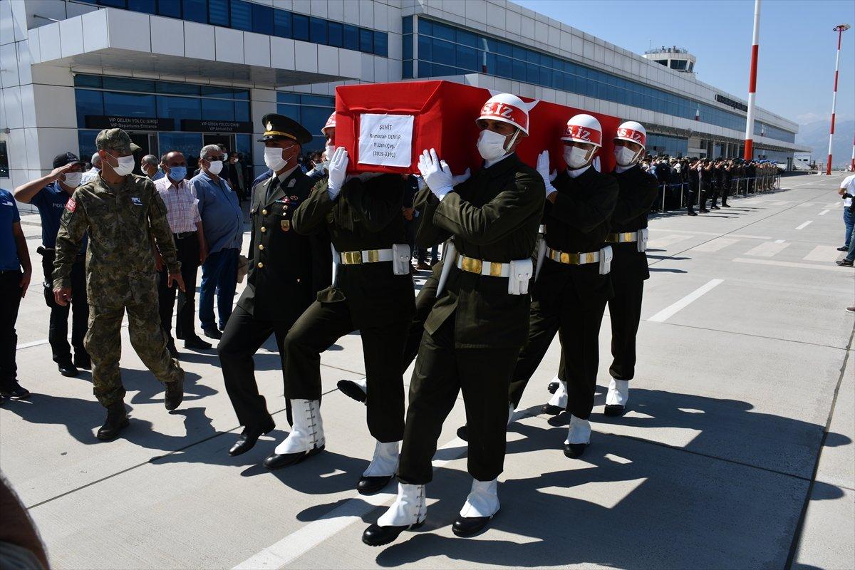 İdlib'de 2 asker şehit oldu