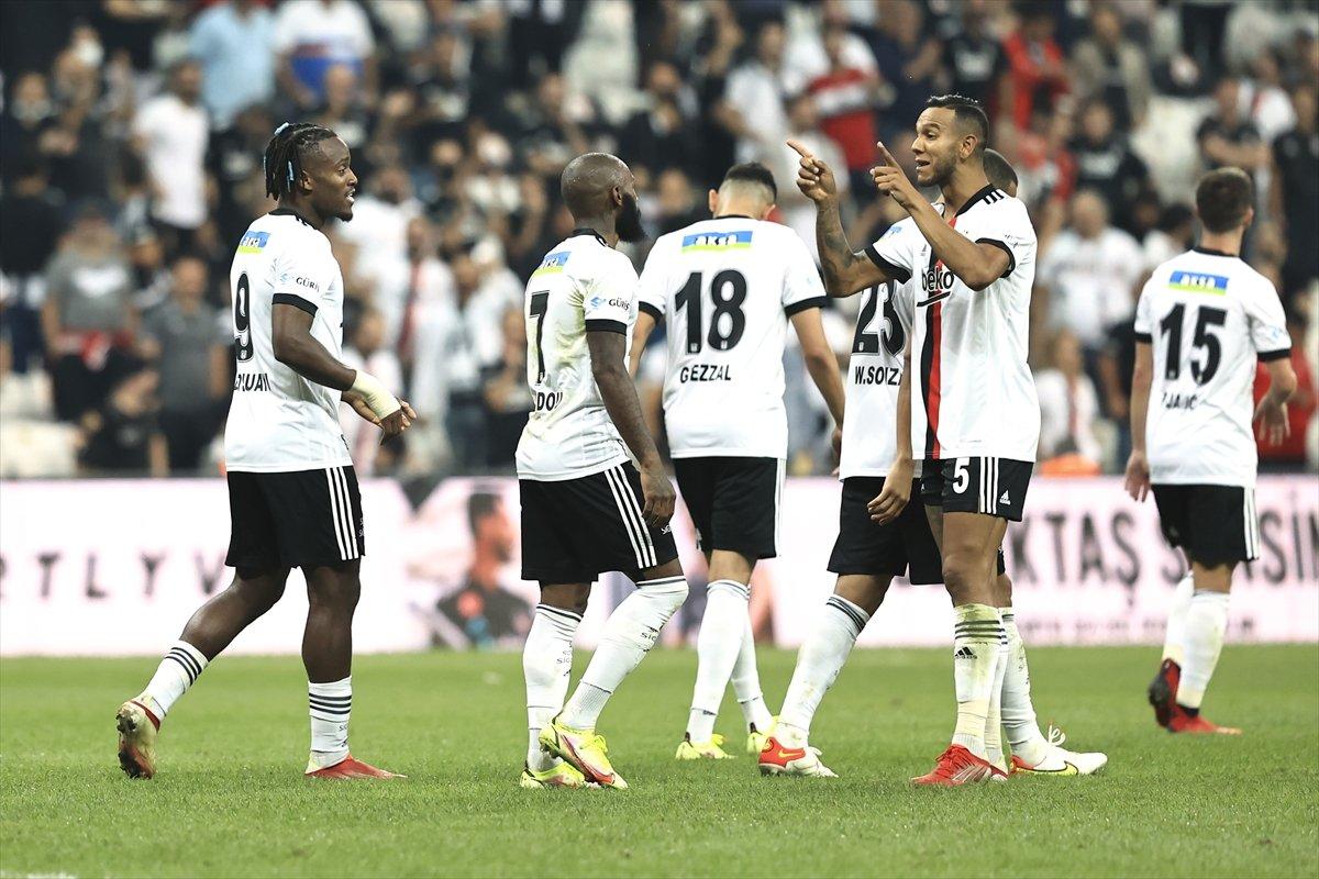 Beşiktaş, Yeni Malatyaspor'u 3 golle yendi