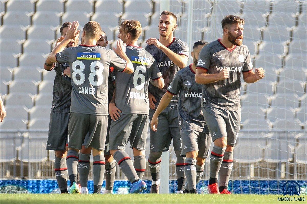 Fatih Karagümrük, Adana Demirspor'u 4 golle yendi