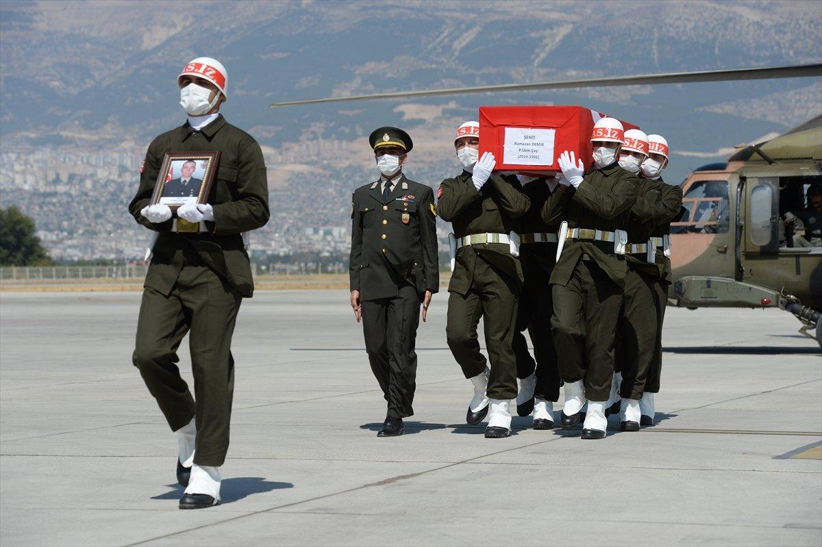 İdlib'de 2 asker şehit oldu