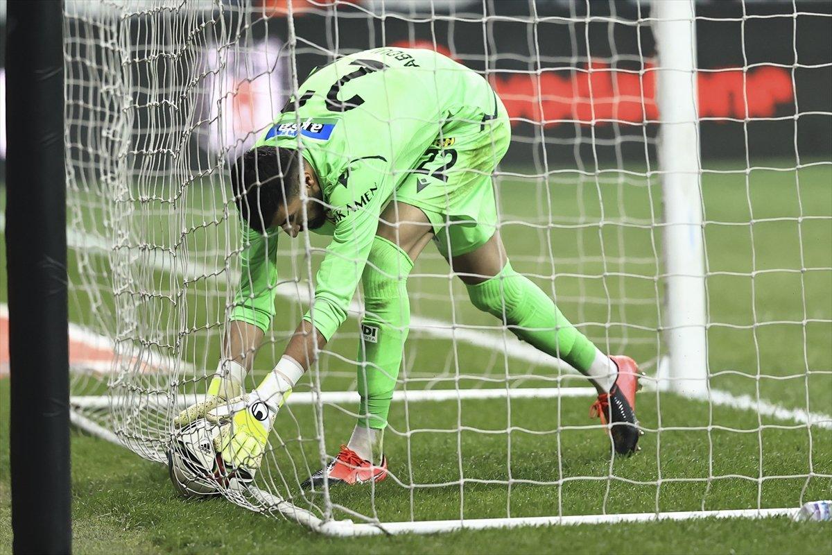 Beşiktaş, Yeni Malatyaspor'u 3 golle yendi