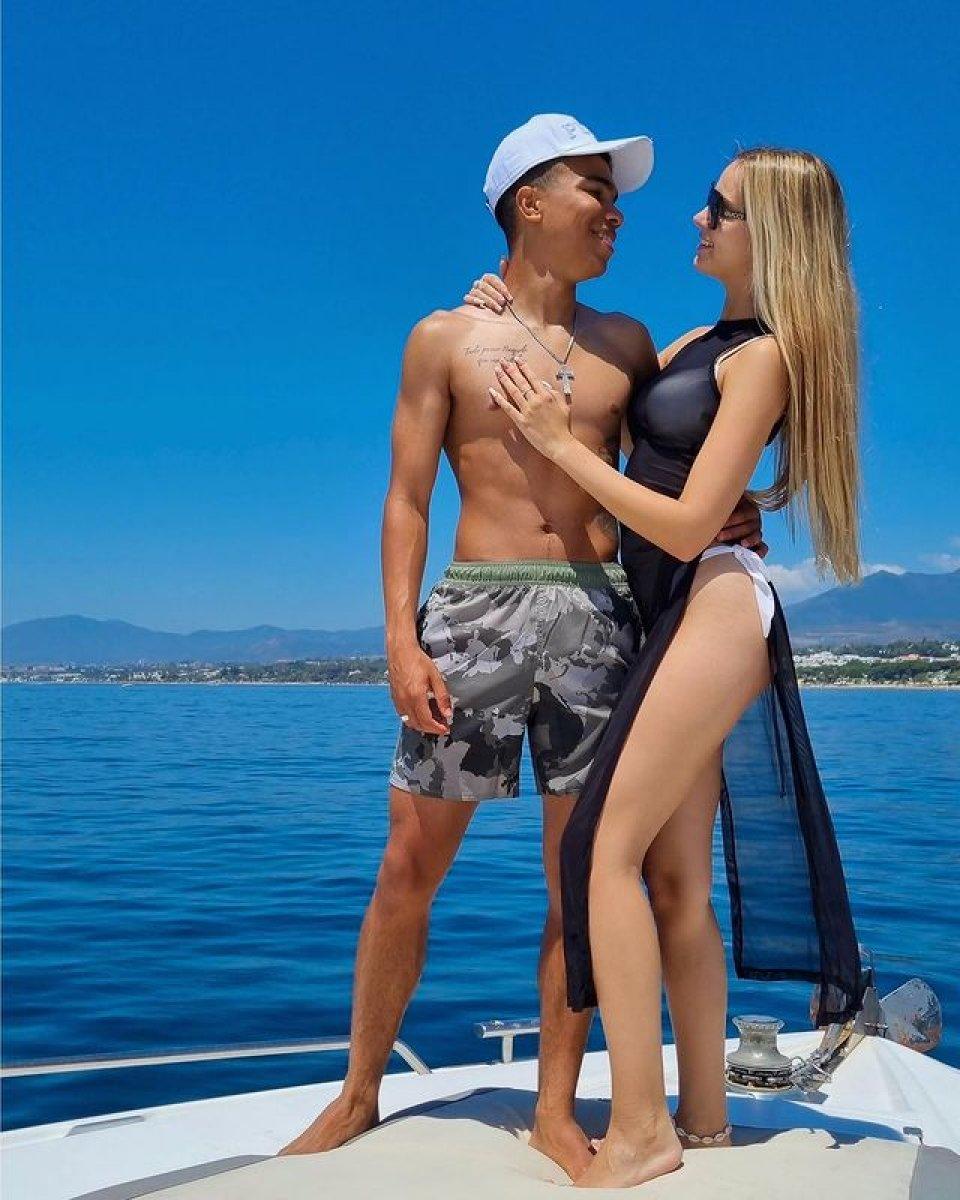 Gustavo Assunçao'nun kız arkadaşı Valverde sosyal medyanın gündeminde