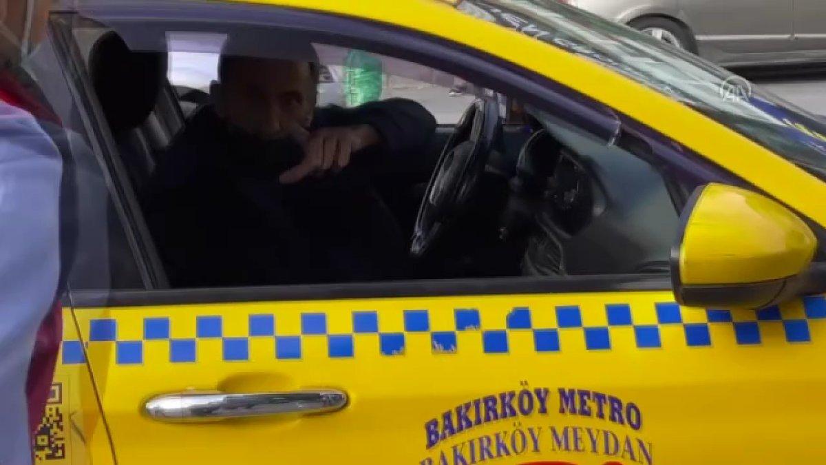 Bakırköy'de taksici ile müşteri arasında kısa mesafe tartışması