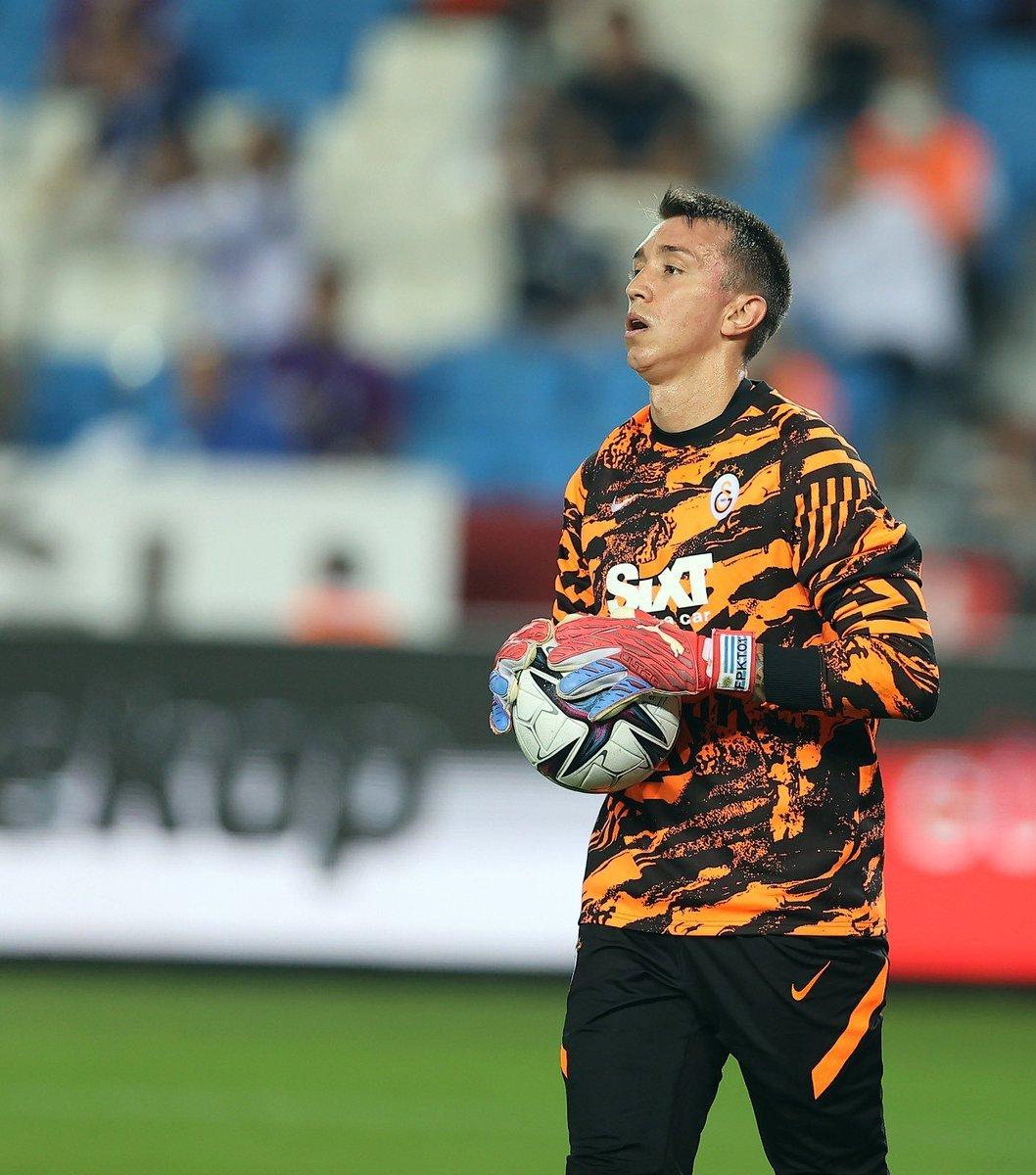 Ümit Davala: Muslera için bu şartlarda oynamak zor