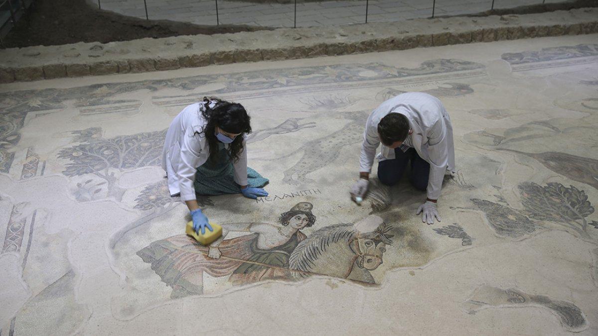 Şanlıurfa Arkeoloji Müzesi'nde nadide eserlere hassas koruma