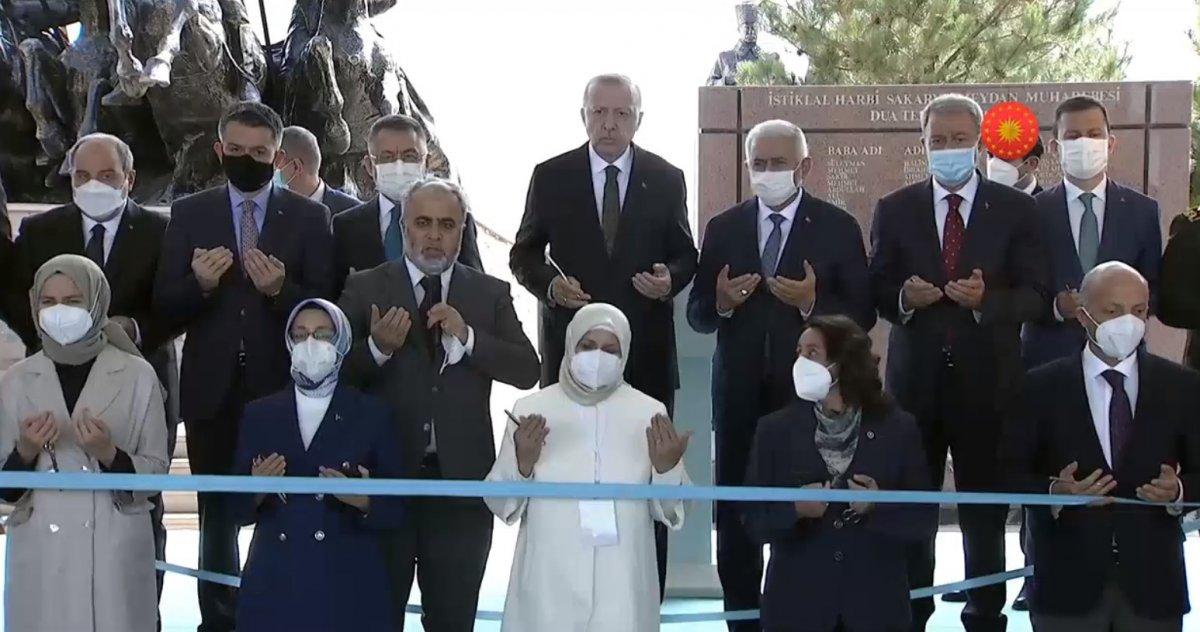 Cumhurbaşkanı Erdoğan, Sakarya Zaferi'nin 100'üncü yıl kutlamasında