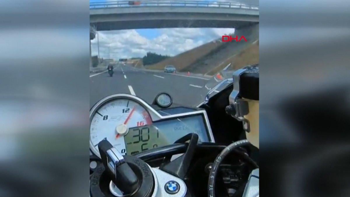 Kocaeli’de motosiklet, 301 kilometre hızla radara yakalandı