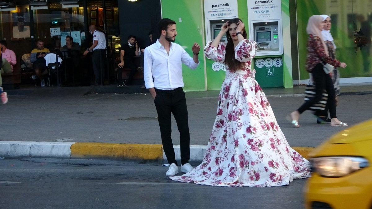 Yabancı çiftler, düğün fotoğrafı için Taksim'i tercih etmeye başladı