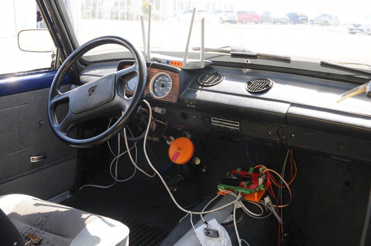 1989 model Serçe'den sürücüsüz taksi yaptılar