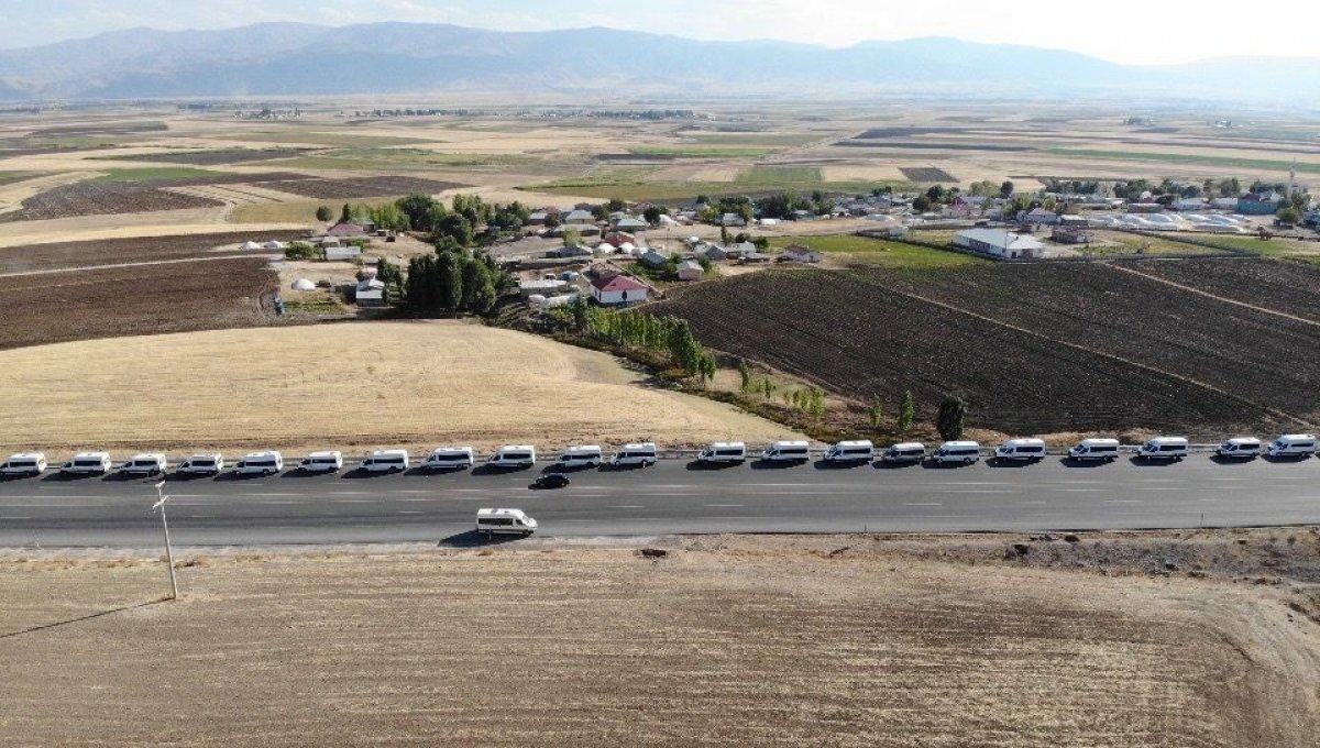 Muş'ta görevli timler servis araçlarını drone ile denetledi