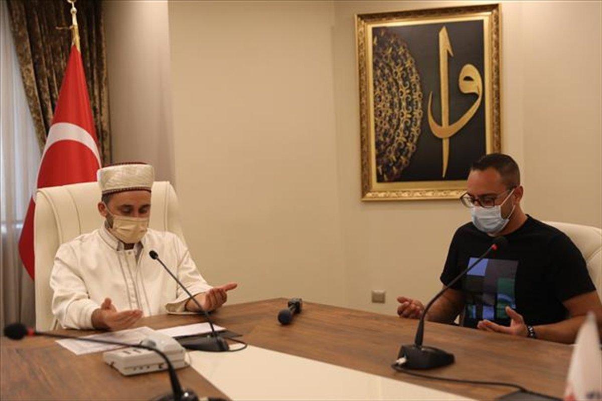 Alman vatandaşı Dennis Patrick, Müslüman oldu