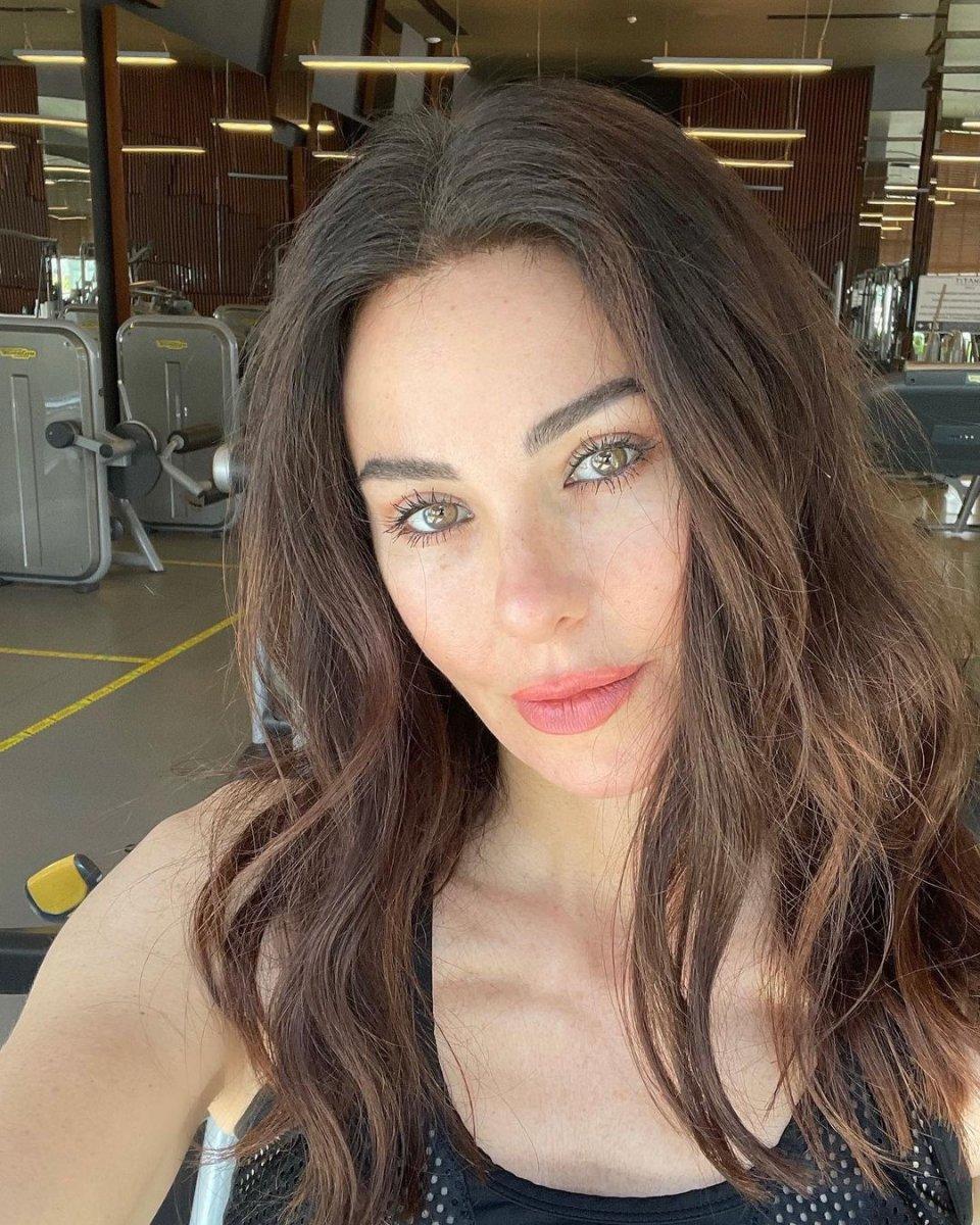 Defne Samyeli koronavirüsü atlattı