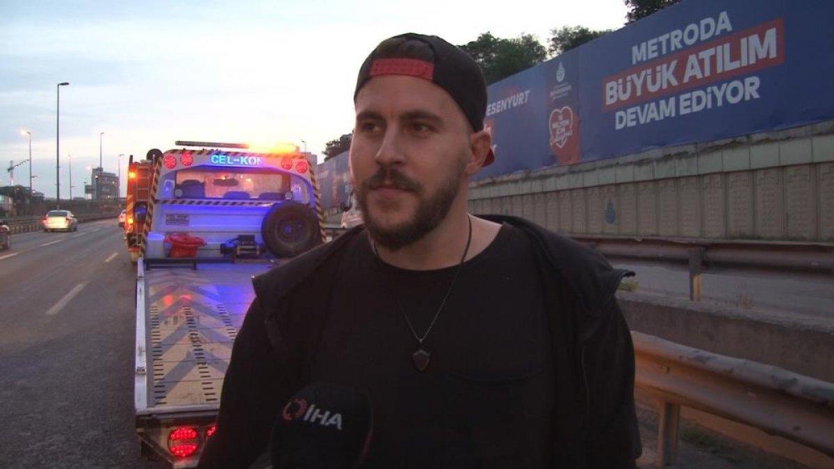 İstanbul'da seyir halinde olan otomobil bir anda alev aldı