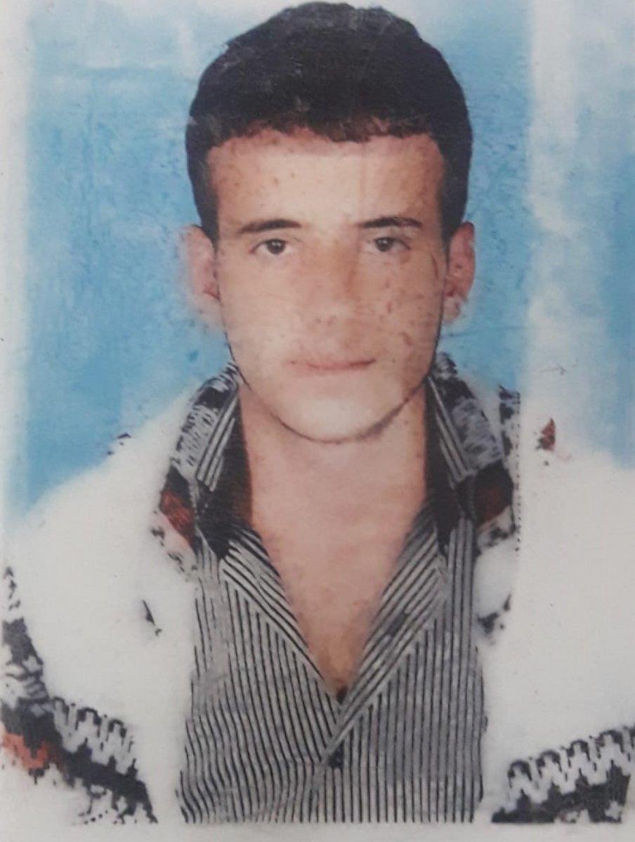 Bursa'da kendilerini murçla yaralayan oğulları için beraat istediler