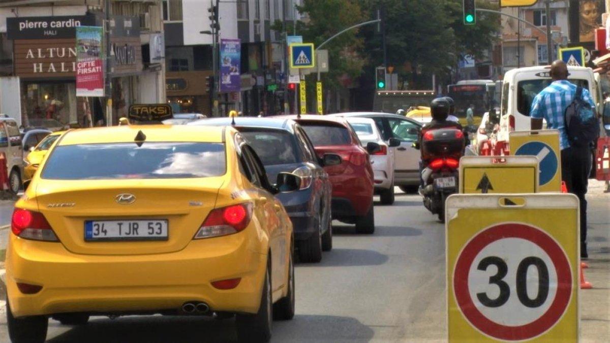 Üsküdar’da İSKİ çalışması esnafı isyan ettirdi