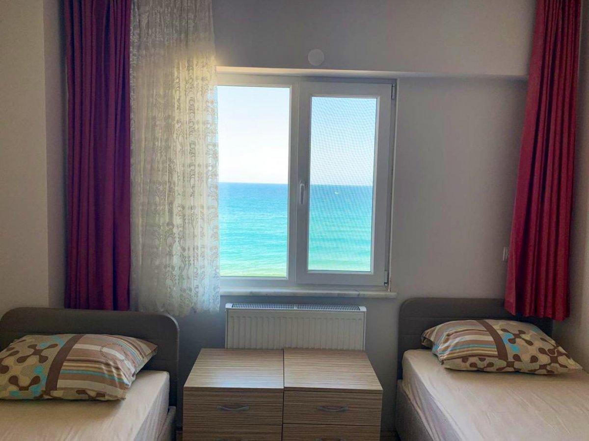 Mehmet Kasapoğlu'ndan Engin Özkoç'a KYK yurdu yanıtı