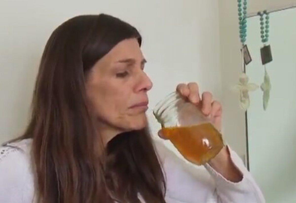 ABD'de kendi idrarını içen kadın görenleri şaşkına çevirdi