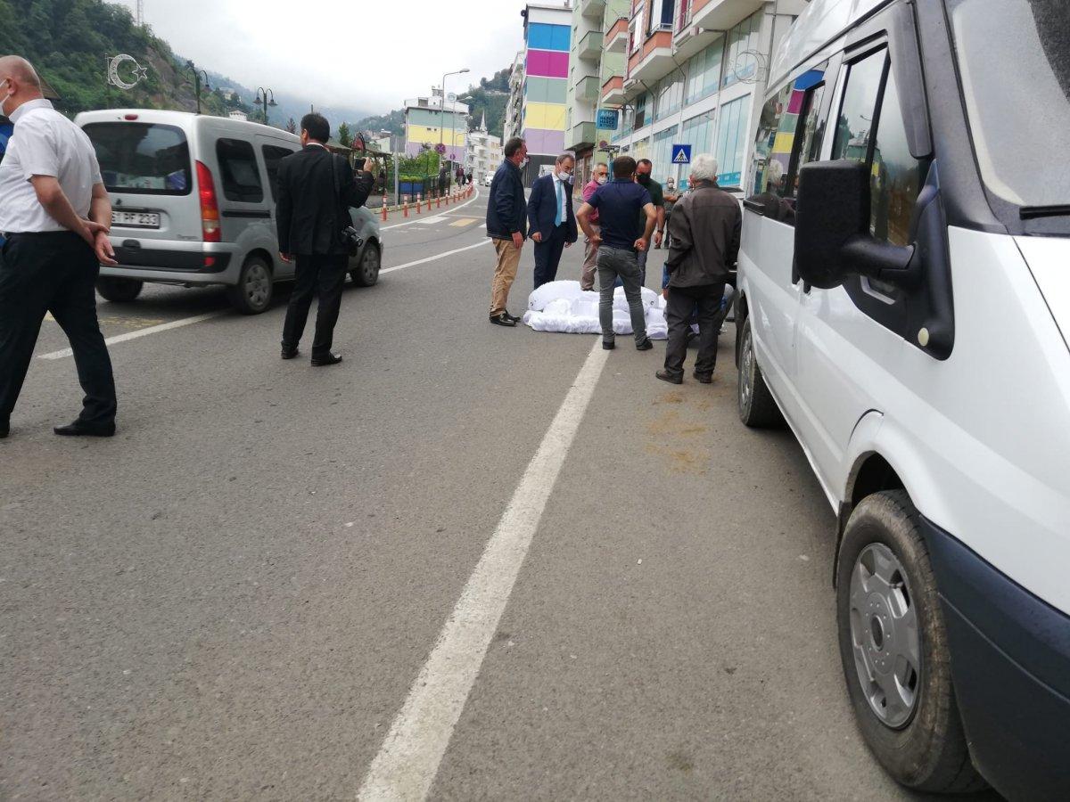 Trabzon'da belediye başkanından 'Kürdistan siparişi' baskını