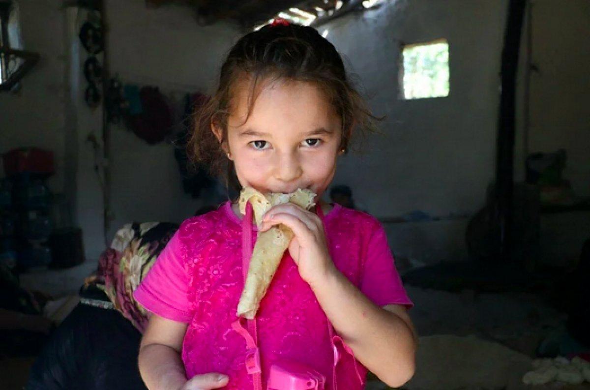 Sivas'ta kadınların yaptıkları ekmek 1 yıl bayatlamıyor