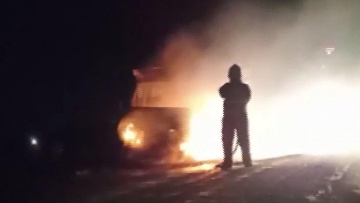 Şanlıurfa'da hayvanlara çarpmamak için manevra yapınca şarampole düştü