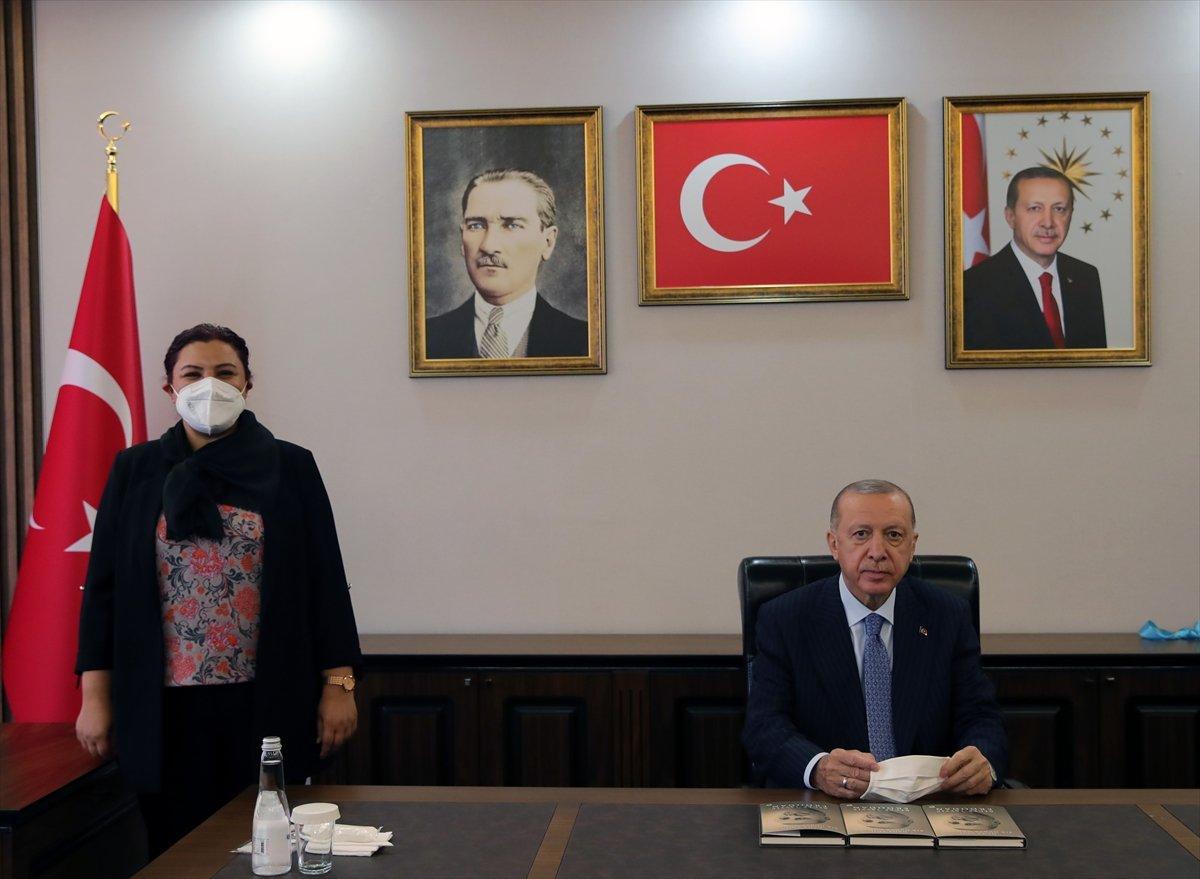 Cumhurbaşkanı Erdoğan, AK Parti Kırşehir İl Başkanlığı binasının açılışını yaptı