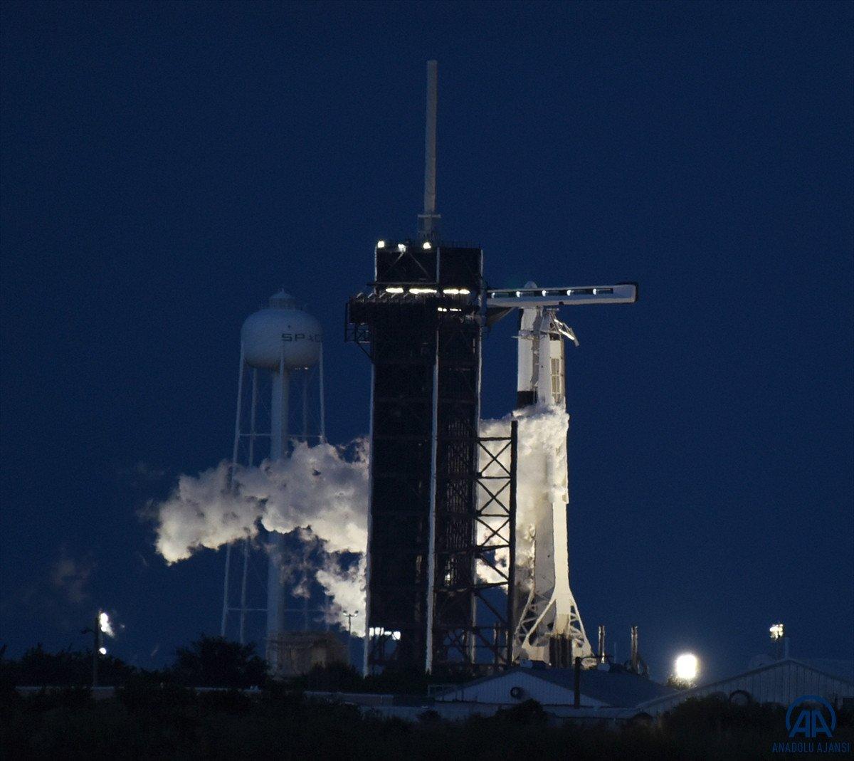 SpaceX roketi, başarılı bir şekilde fırlatıldı