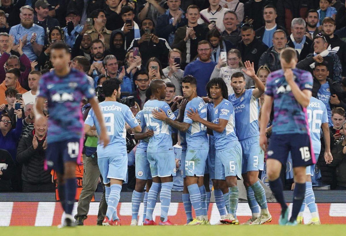 Manchester City, Leipzig'i farklı yendi