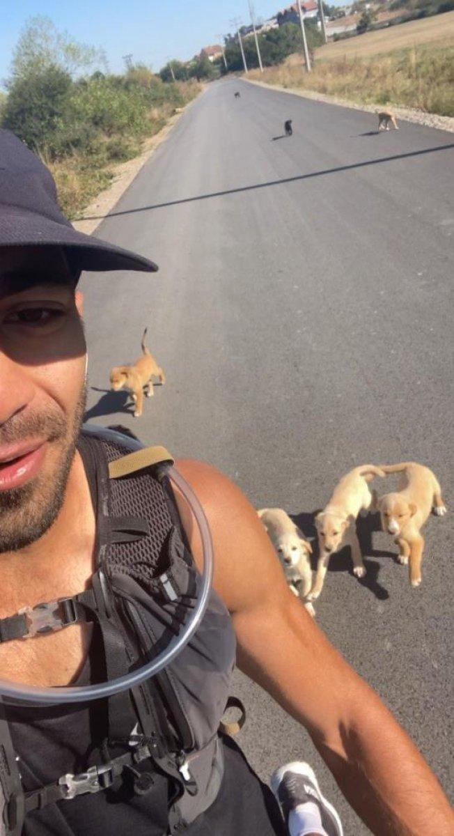 Türk hayırsever, bağış toplamak için Almanya'dan Türkiye'ye 2 bin 250 kilometre koştu