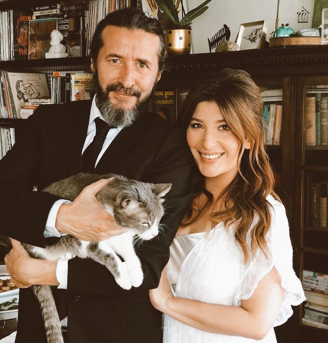 Şebnem Bozoklu: İkinci el eşya alıyorum