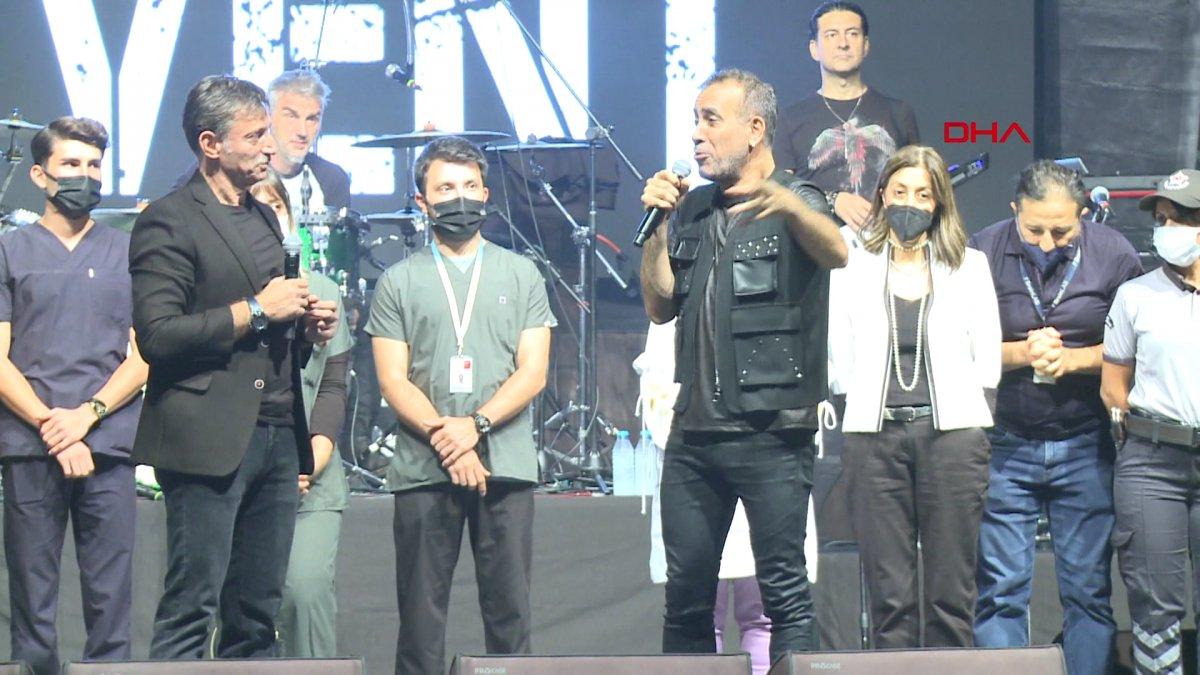 Haluk Levent’ten aşı olun çağrısı