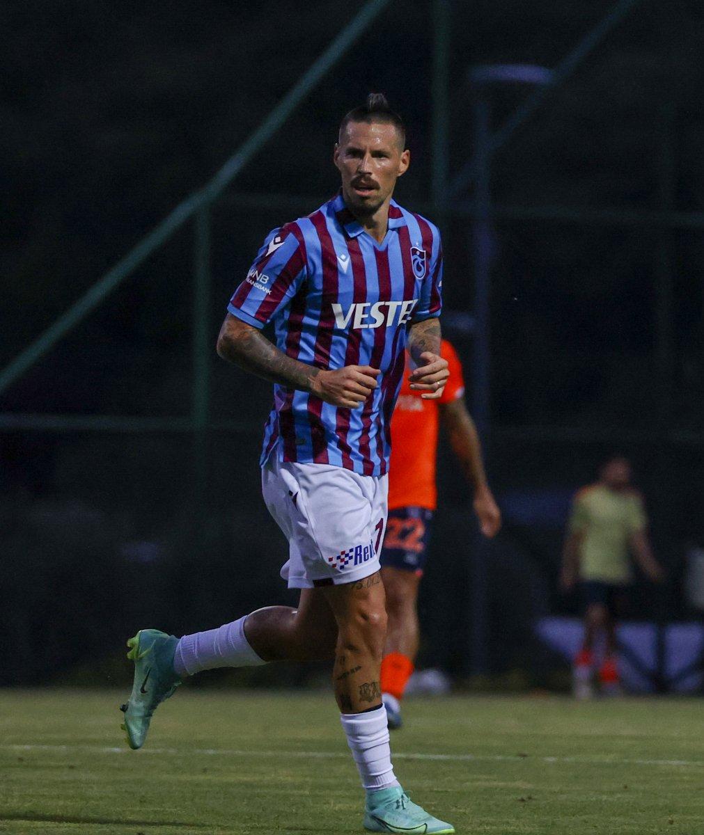 İtalyan basını Hamsik'i övdü