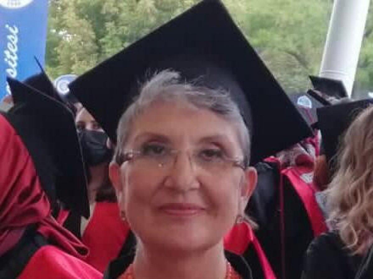 Ankara'dan mezun olan doktor, aynı üniversitenin hukuk fakültesini bitirdi