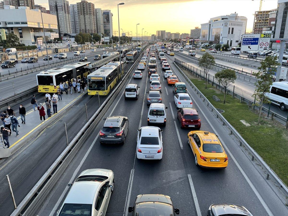 İstanbul'da cuma trafiği