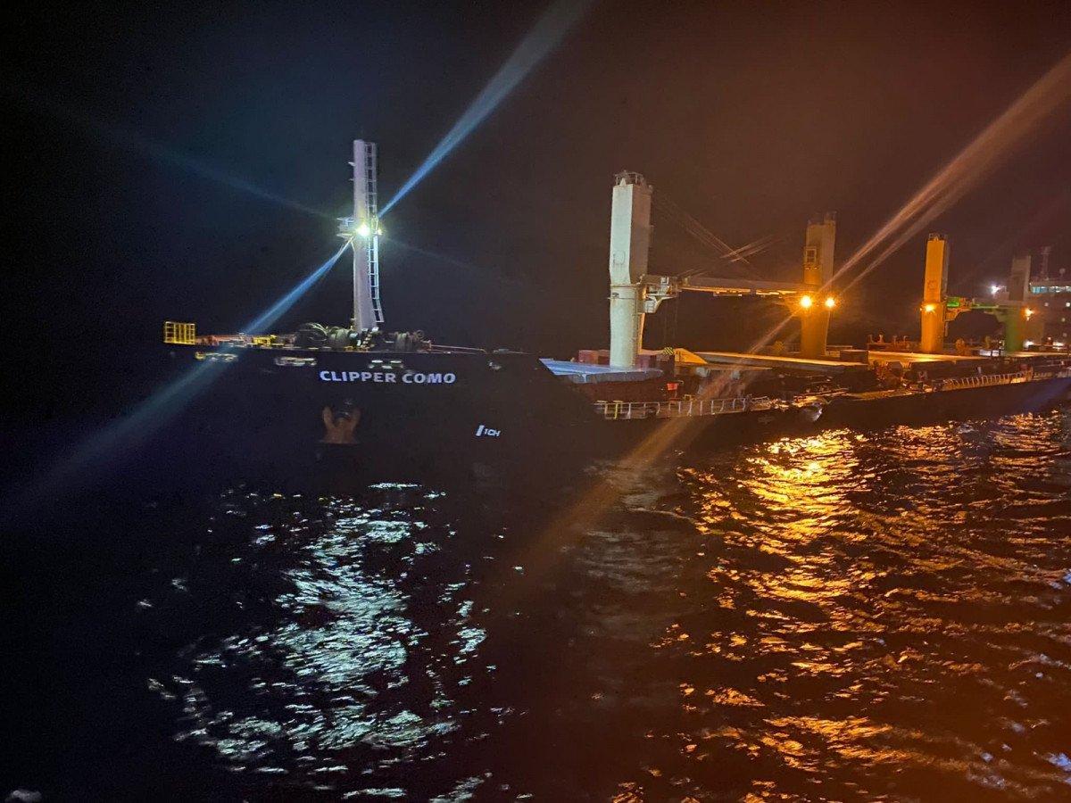 Bozcaada açıklarında 2 gemi çarpıştı