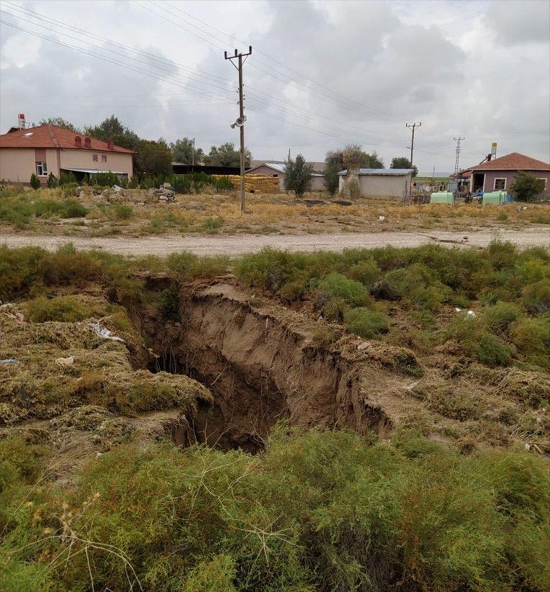 Konya'da toprak yüzeyde oluşan yarıkların AFAD raporu yayınlandı