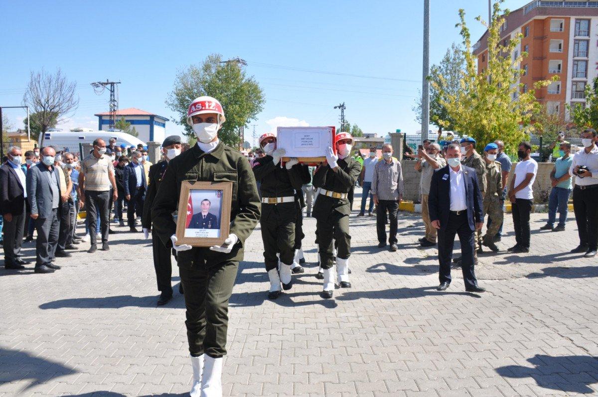Şehit Ümit Solak, memleketi Muş'a uğurlandı