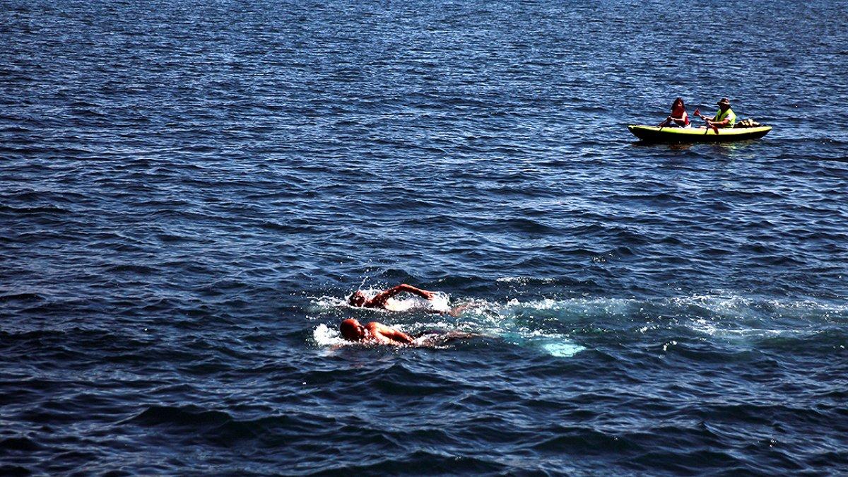 Van Gölü'ndeki festival ortaya güzel görüntüler çıkardı