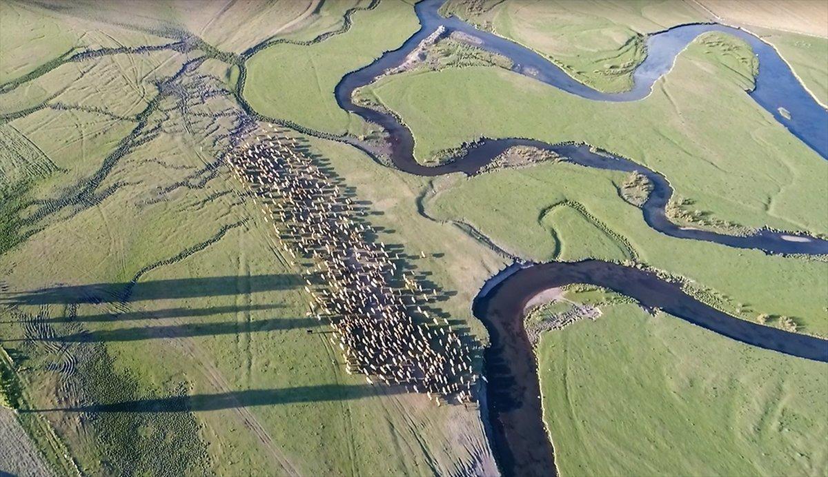 Kars'taki menderesler her mevsim güzelliğiyle cezbediyor
